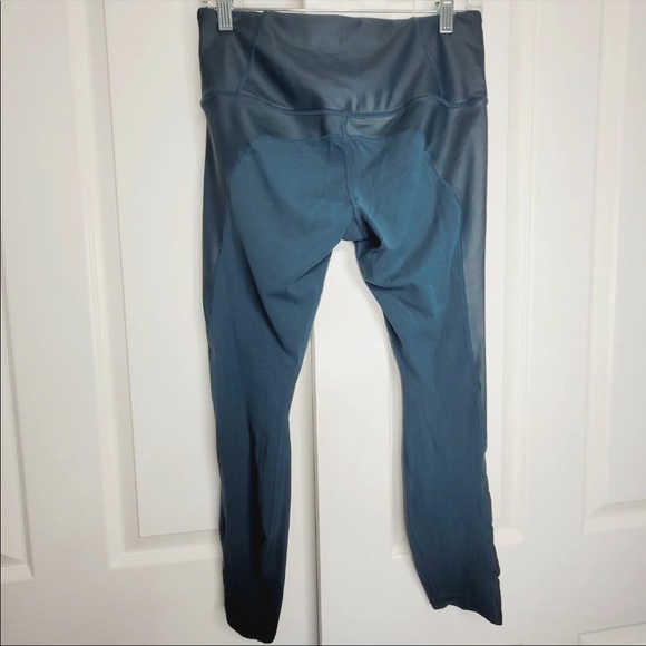 Athleta Women’s 7/8 Cobra Tights/Legging in Abyss. Sz M - Picture 4 of 10